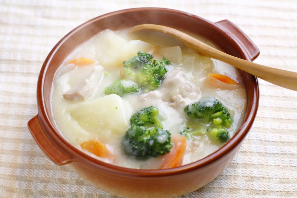 クリームシチュー04 ブロッコリー入り